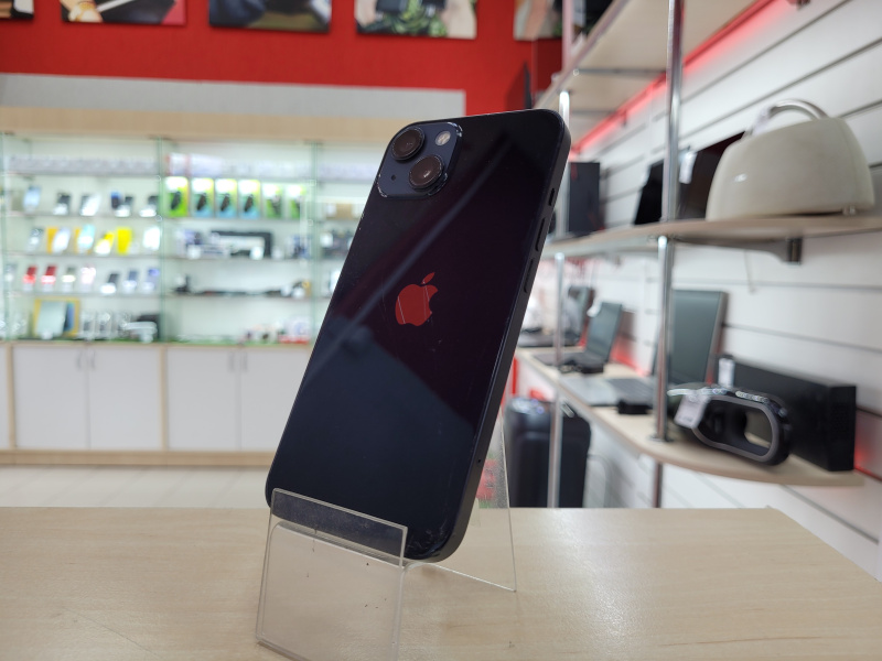 Мобильный телефон Apple iPhone 13