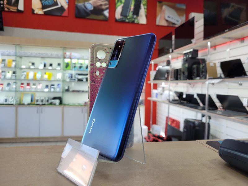 Мобильный телефон Tecno Camon 19